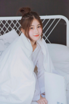 女生喊疼男生越往里寨的免费观看